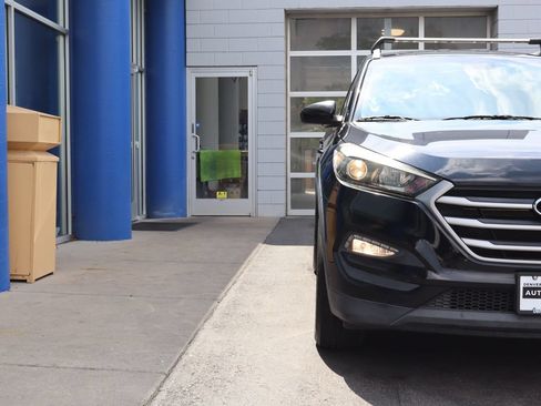 Used 2018 Hyundai Tucson SEL AWD/4WD image 27