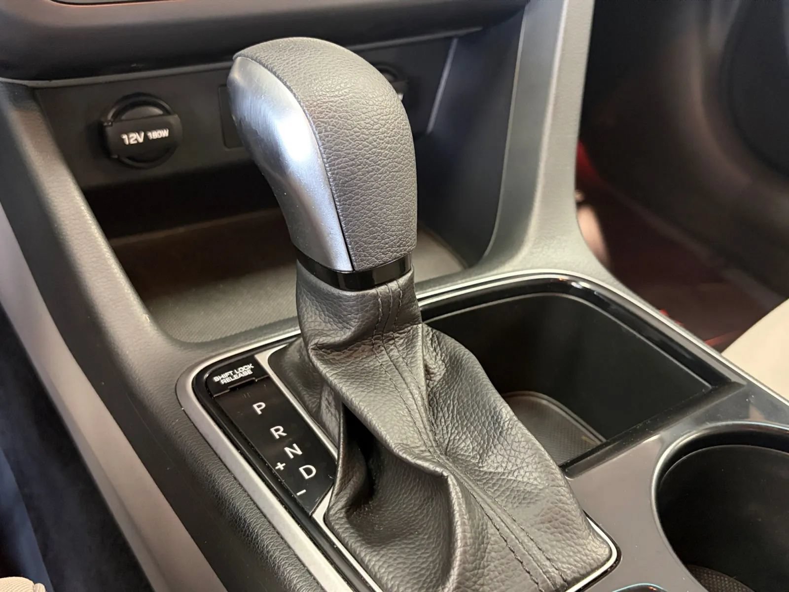 Used 2018 Hyundai Sonata SE FWD image 24