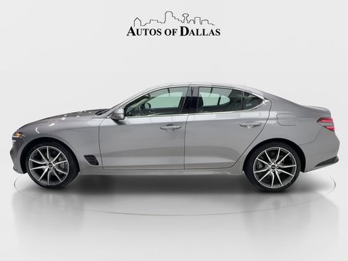 Used 2025 Genesis G70 2.5T RWD image 5