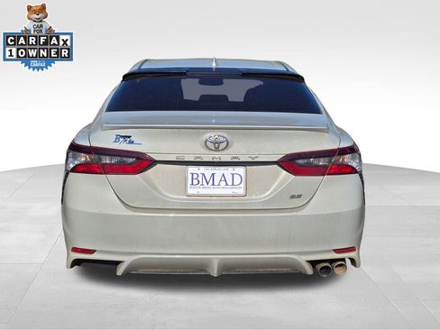 Used 2023 Toyota Camry SE w/ Convenience Package FWD image 11