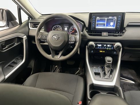 Used 2019 Toyota RAV4 LE w/ All Weather Liner Package AWD/4WD image 33