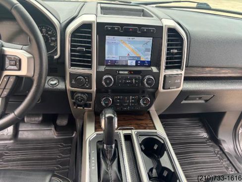 Used 2020 Ford F150 Lariat w/ Trailer Tow Package AWD/4WD image 21