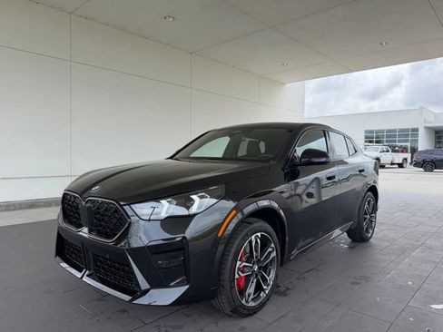 Used 2026 BMW X2 xDrive28i w/ Technology Package AWD/4WD image 1