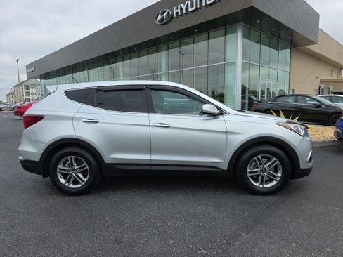 Used 2018 Hyundai Santa Fe Sport image 17
