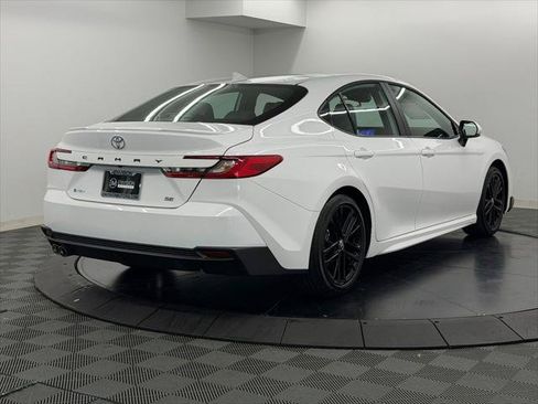 Certified 2026 Toyota Camry SE FWD image 10
