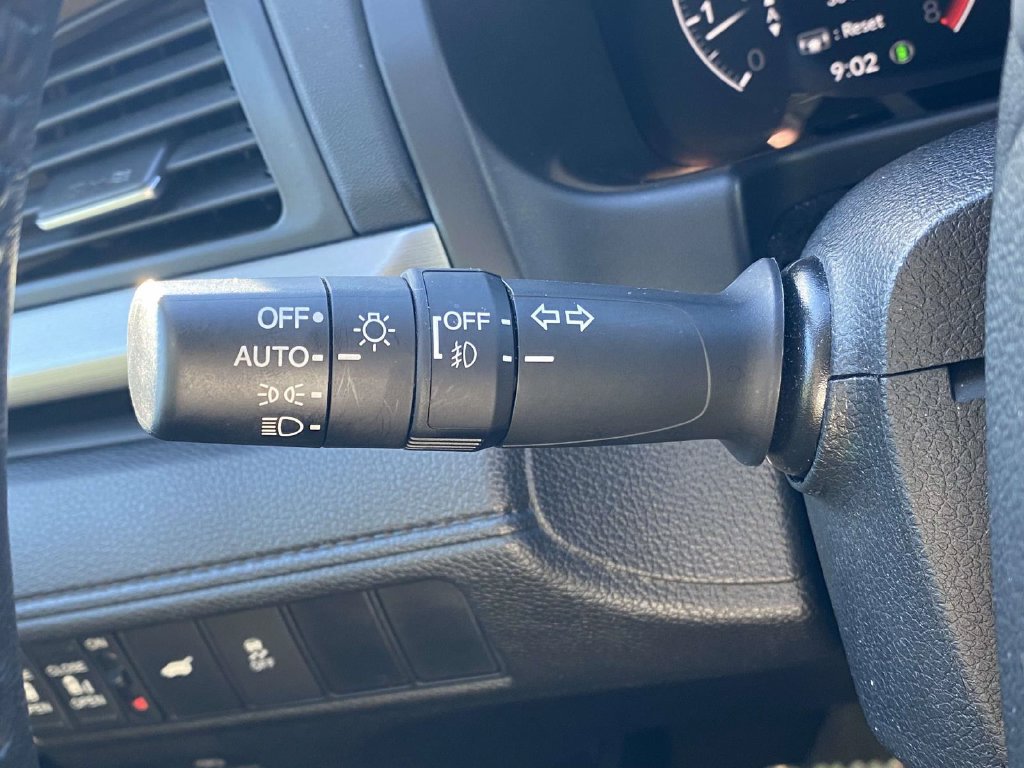 Used 2025 Honda Odyssey EX-L image 22