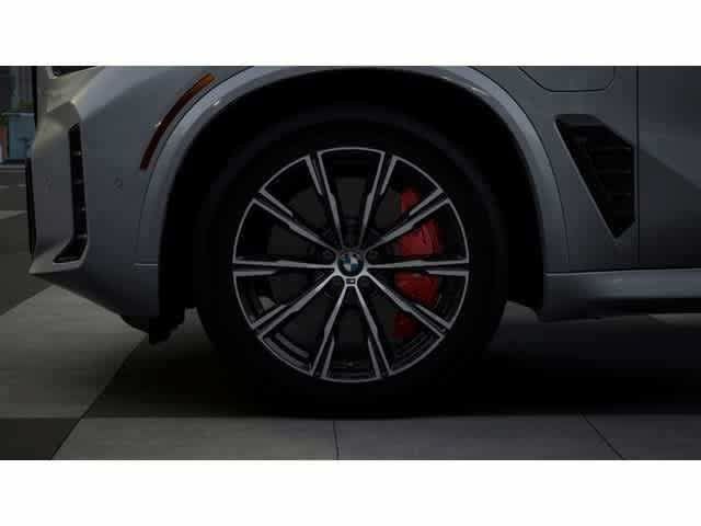 Used 2026 BMW X5 xDrive50e w/ M Sport Package AWD/4WD image 7