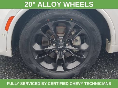 Used 2022 Dodge Durango R/T w/ Blacktop Package AWD/4WD image 18