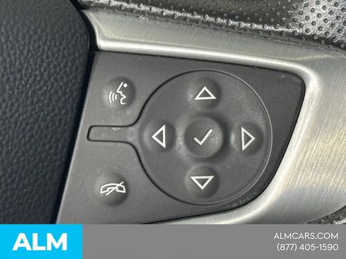 Used 2024 GMC Terrain SLE AWD/4WD image 28