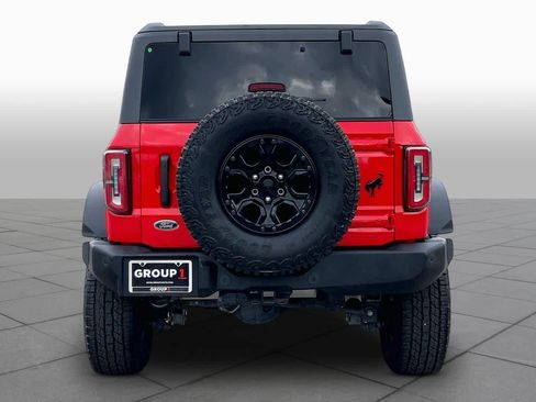 Used 2023 Ford Bronco Wildtrak image 5