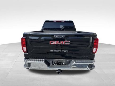 Used 2024 GMC Sierra 1500 SLE AWD/4WD image 6
