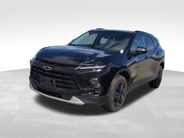 Certified 2023 Chevrolet Blazer LT w/ Midnight/Sport Edition AWD/4WD image 26