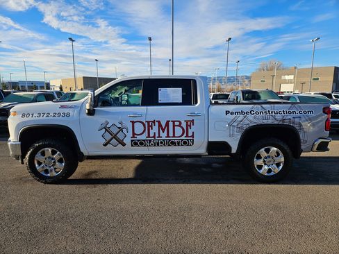 Used 2020 Chevrolet Silverado 3500 LTZ w/ LTZ Premium Package image 7