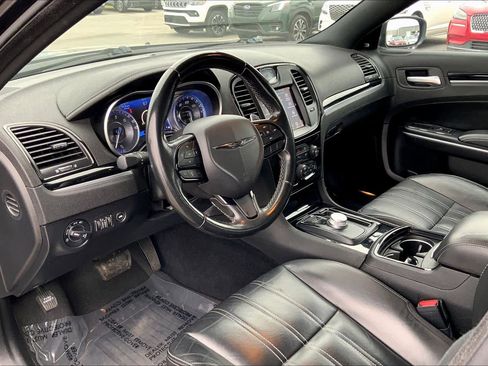 Used 2021 Chrysler 300 S image 17