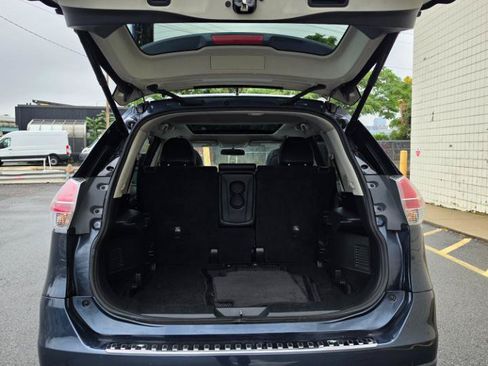 Used 2016 Nissan Rogue SL w/ SL Premium Package AWD/4WD image 9