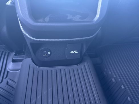 New 2025 Ford Ranger Lariat w/ Trailer Tow Package image 14