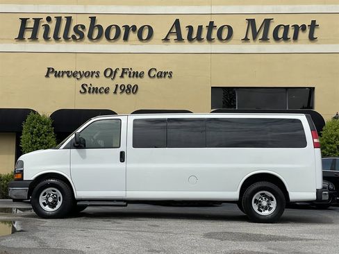 Used 2012 Chevrolet Express 3500 LT w/ LT Preferred Equipment Group image 3