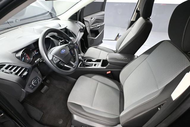 Used 2019 Ford Escape SE FWD image 16