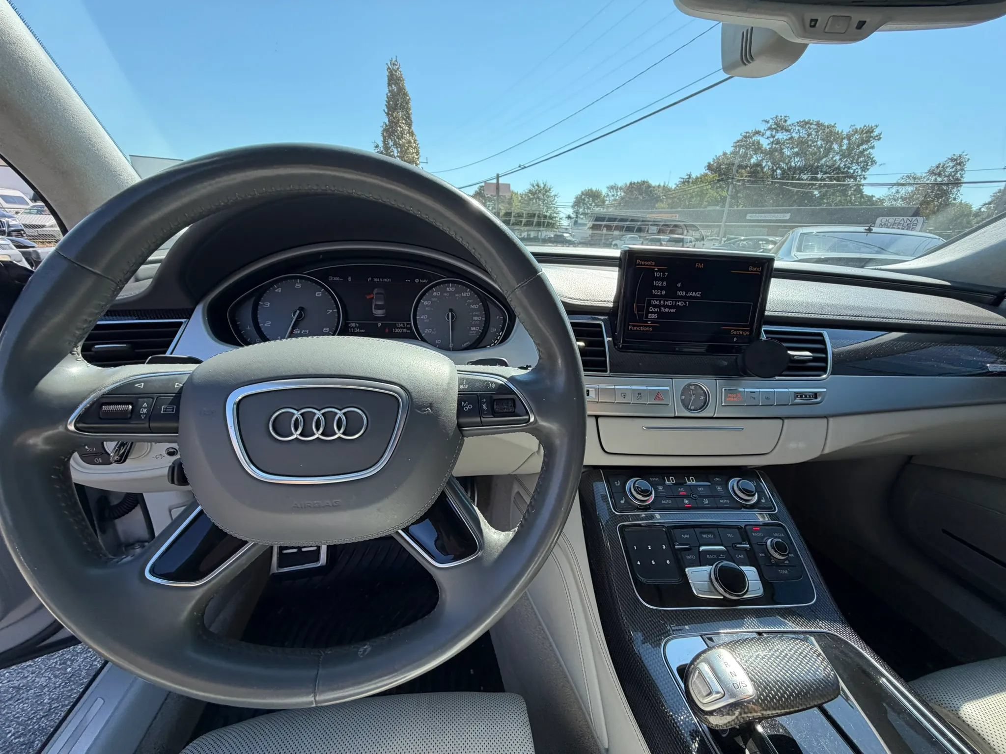 Used 2013 Audi S8 AWD/4WD image 28