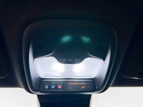 Used 2023 Chevrolet Colorado LT w/ LT Convenience Package image 22