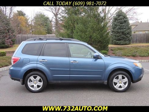 Used 2009 Subaru Forester 2.5X Limited w/ Utility Pkg image 4