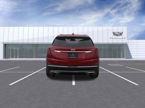 Certified 2024 Cadillac XT5 Premium Luxury AWD/4WD image 12