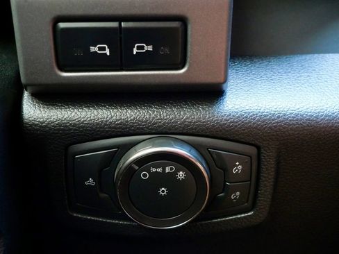 Used 2018 Ford F150 Raptor w/ Equipment Group 802A Luxury AWD/4WD image 29