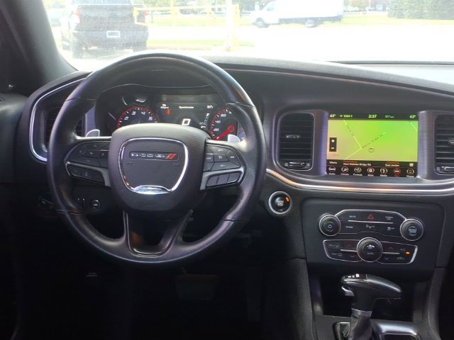 Used 2018 Dodge Charger R/T w/ Blacktop Package RWD image 11
