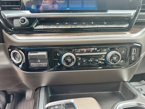 New 2025 Chevrolet Silverado 1500 LT Trail Boss w/ Convenience Package II image 16