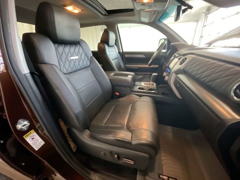 Used 2016 Toyota Tundra Platinum image 25