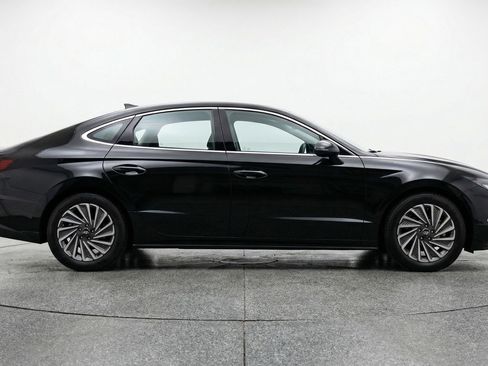 Used 2025 Hyundai Sonata SEL image 11