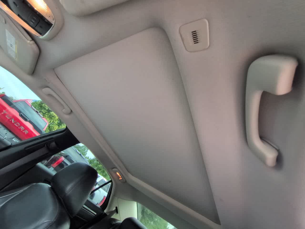 Used 2019 Chrysler 300 Touring L w/ Quick Order Package 22F RWD image 19