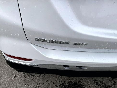 Used 2018 Chevrolet Equinox Premier image 29