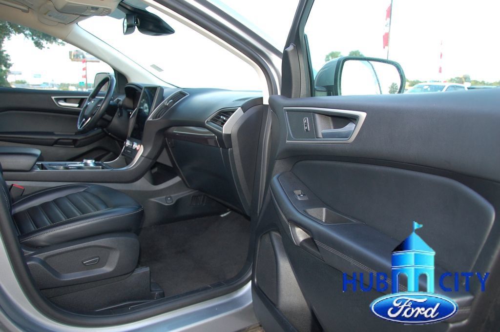 Used 2024 Ford Edge SEL AWD/4WD image 17