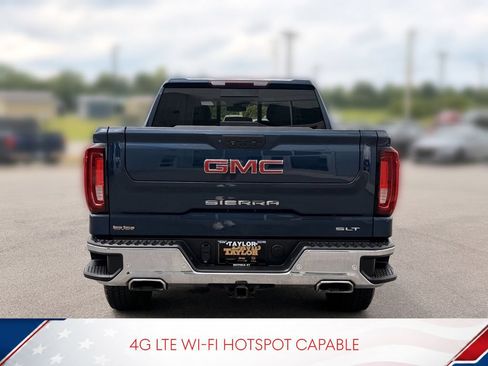 Used 2021 GMC Sierra 1500 SLT w/ SLT Premium Plus Package AWD/4WD image 11