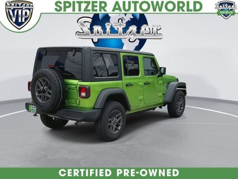 Used 2025 Jeep Wrangler Unlimited Sport AWD/4WD image 9