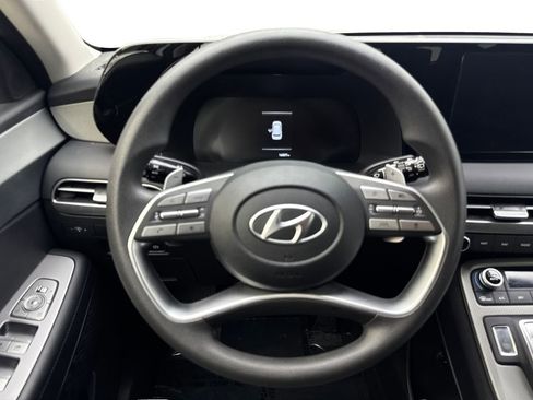 Used 2025 Hyundai Palisade SE FWD image 57