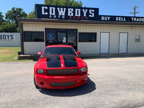 Used 2007 Ford Mustang GT Premium RWD image 7