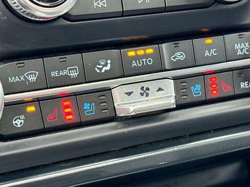 Certified 2022 Ford Expedition Max Limited image 23