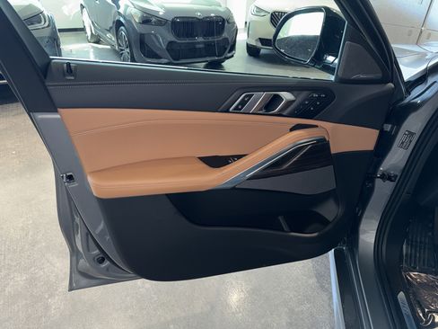 New 2026 BMW X6 xDrive40i w/ Climate Comfort Package image 13