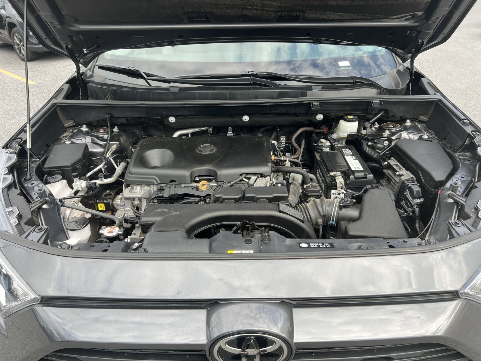 Used 2021 Toyota RAV4 XLE Premium AWD/4WD image 27