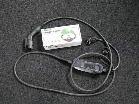 Used 2023 Mercedes-Benz EQS AMG 4MATIC w/ Trim Level Package image 76