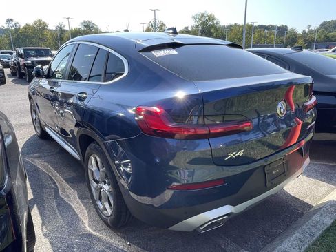 Used 2025 BMW X4 xDrive30i AWD/4WD image 4