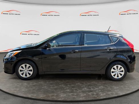 Used 2016 Hyundai Accent SE FWD image 7
