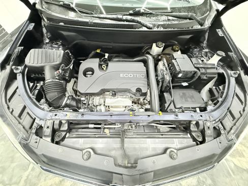 Used 2018 Chevrolet Equinox LT image 27