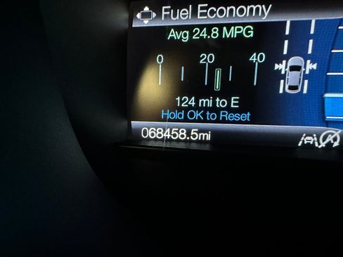 Used 2019 Ford Edge Titanium w/ Cold Weather Package image 25