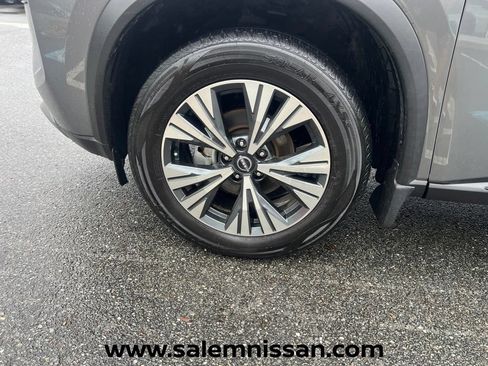 Used 2023 Nissan Rogue SV AWD/4WD image 28