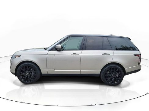 Used 2018 Land Rover Range Rover Supercharged image 4