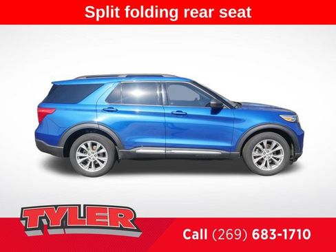 Used 2023 Ford Explorer XLT w/ Equipment Group 202A AWD/4WD image 9