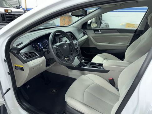 Used 2016 Hyundai Sonata Sport image 28